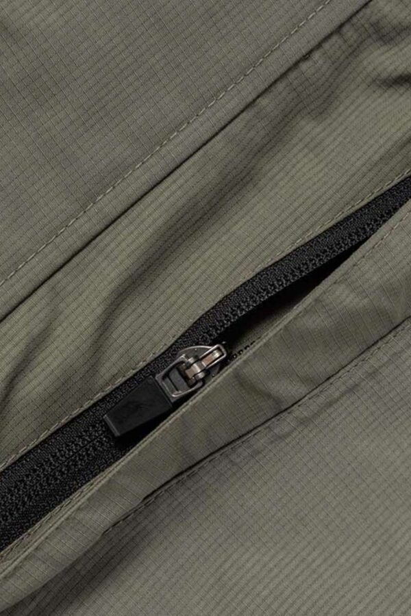 Regenjacke Herren P-Rain II in Oliv, Detailansicht 2