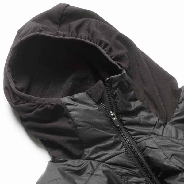 Hybridisolationsjacke Damen P-Macro W in Schwarz, Detailansicht 1