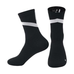 Santic LiangYi Reflektierende Socke unisex black.jpeg