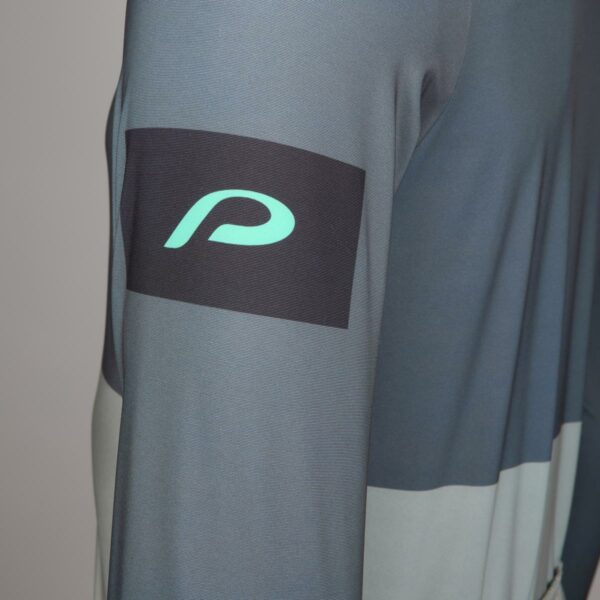 Langarmtrikot Herren P-Rush Rider in Gunmetal, Detailansicht 2