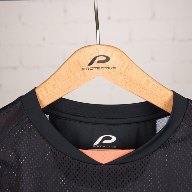 Langarmshirt Herren P-Neon Moon in Dusty Orange, Detailansicht 2