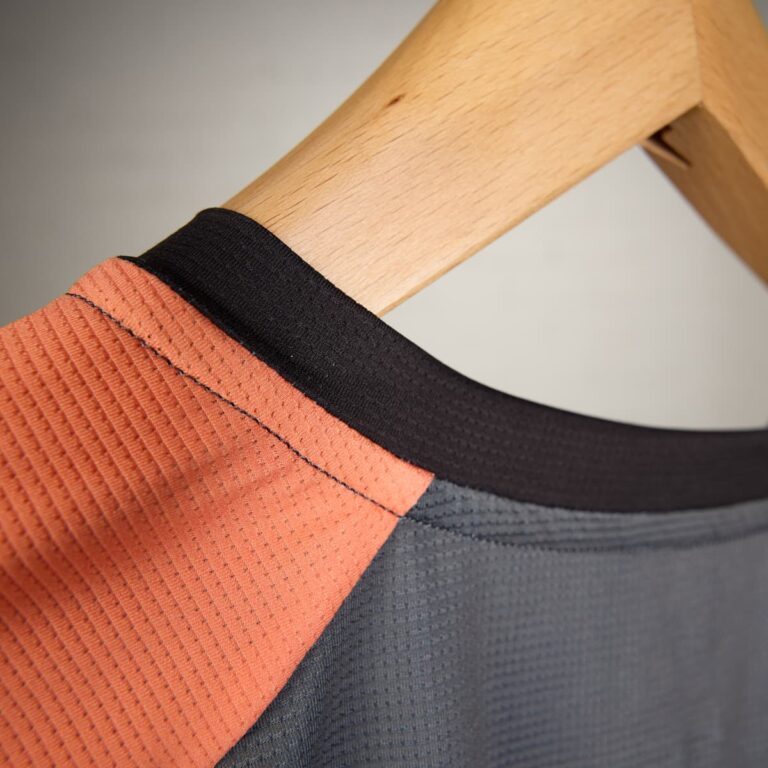 Race Shirt Herren P-Spark Splitter in Gunmetal, Detailansicht 2