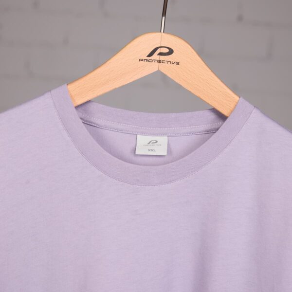 T-Shirt Herren P-Lucky in Violett, Detailansicht 2